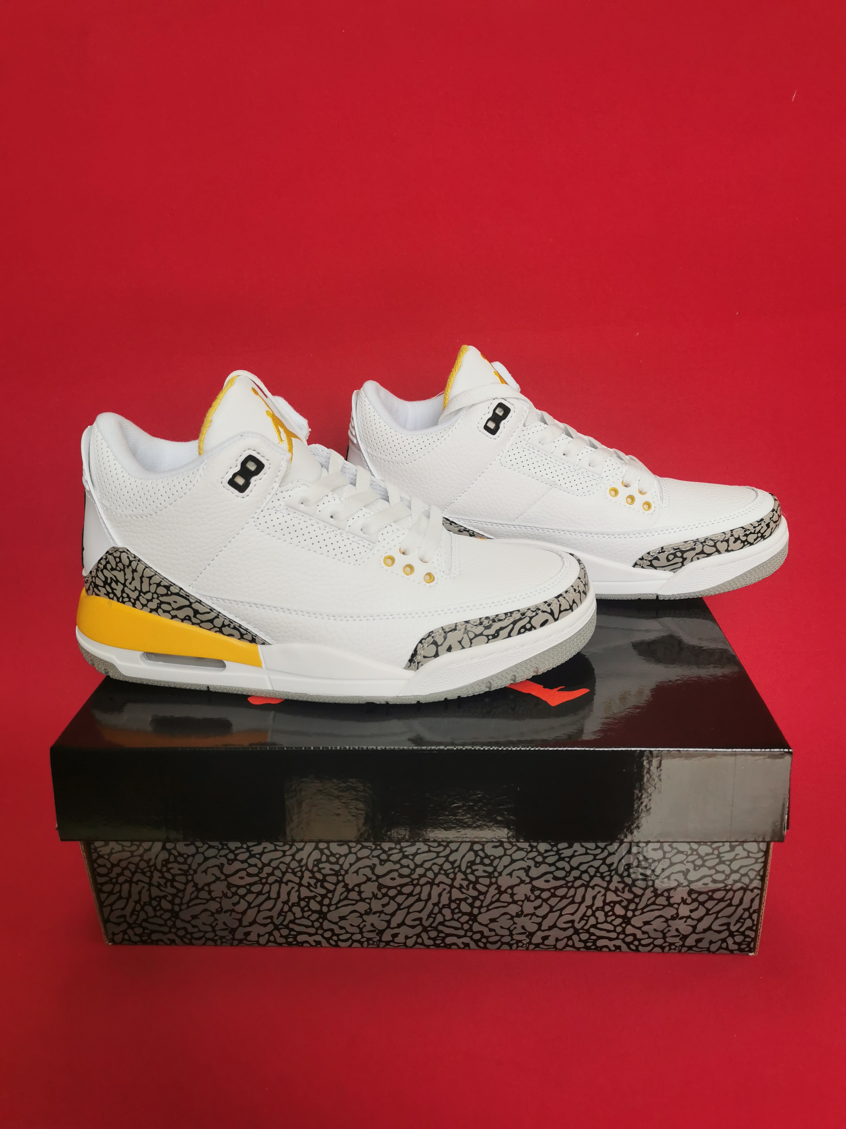 Air Jordan 3 OG White Yellow Grey Shoes - Click Image to Close